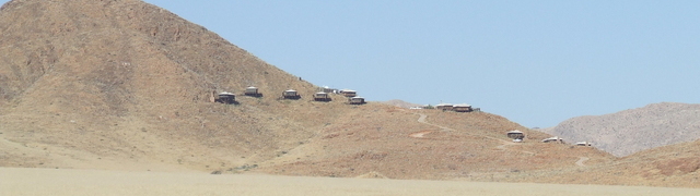 Namibia: „Moon Mountain Lodge“ in der Nähe der C19
